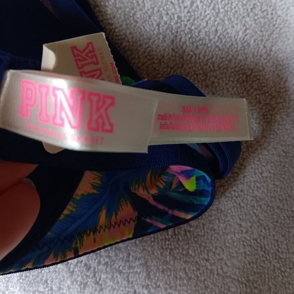 PINK Victoria's Secret Blue Hawaiian Wear Everywhere Push-Up Bra. 32A. NWT! - Picture 4 of 10